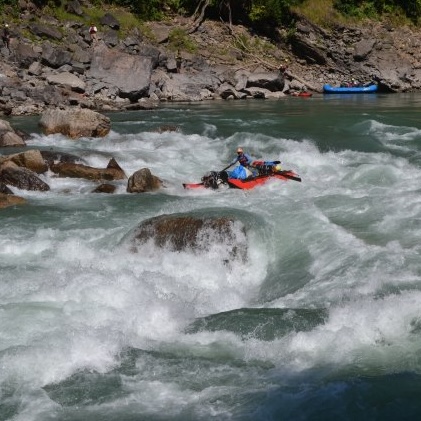 El esperado rafting en el río Karnali