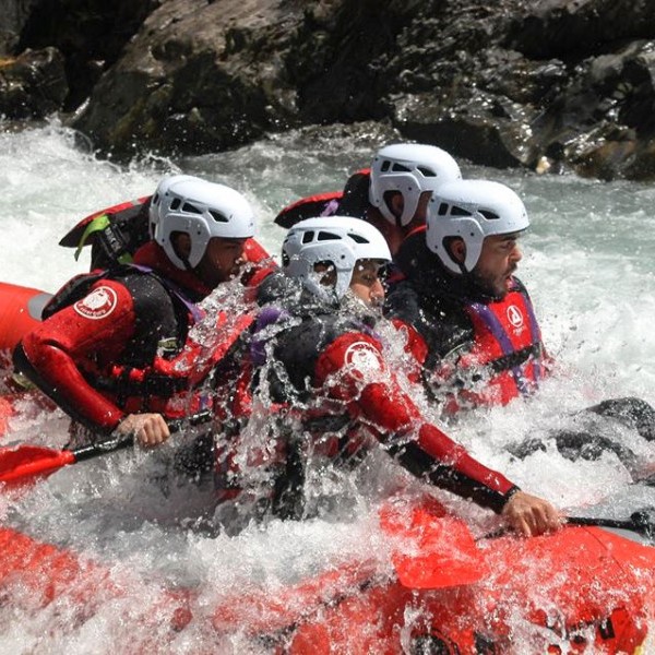 Rafting río Ara