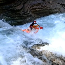 Canal de Izas, guia de kayak