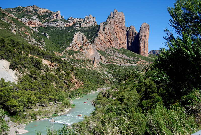 White water rafting in spain Rafting y kayak en Pirineos Huesca