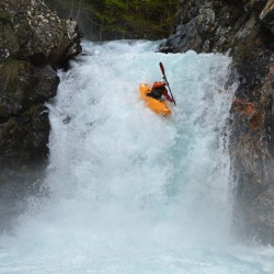 Array
(
    [id] => 1172
    [id_producto] => 20
    [imagen] => 1172_kayak-extremo.jpg
    [orden] => 100
)
