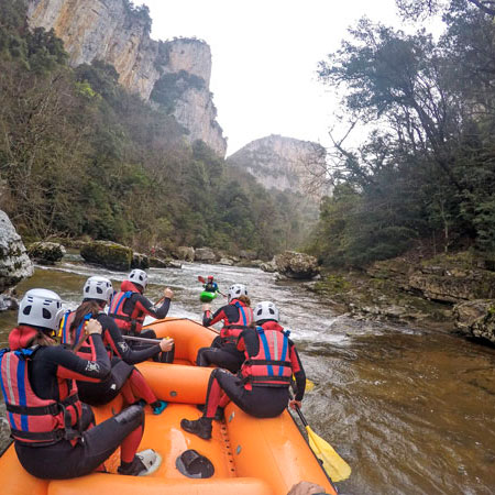 Array
(
    [id] => 2323
    [id_producto] => 185
    [imagen] => 185-2323-compraractividadesactividadesrafting-tourrafting-valle-de-salazar.jpg
    [orden] => 0
)
