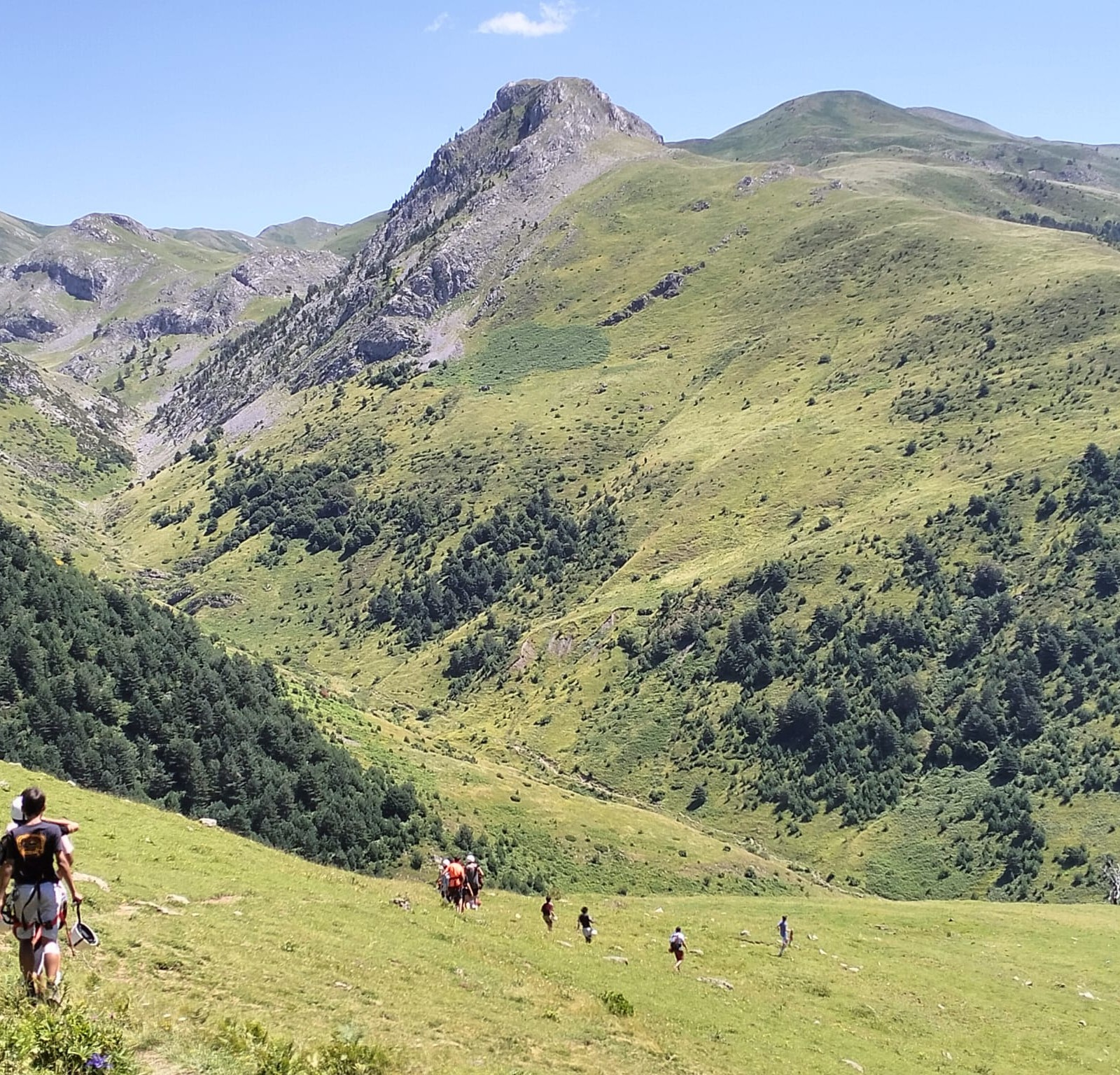 Array
(
    [id] => 2632
    [id_producto] => 218
    [imagen] => 218-2632-comprargruposfamiliasactividades-para-familiasvia-ferrata-para-familias.jpeg
    [orden] => 2
)
